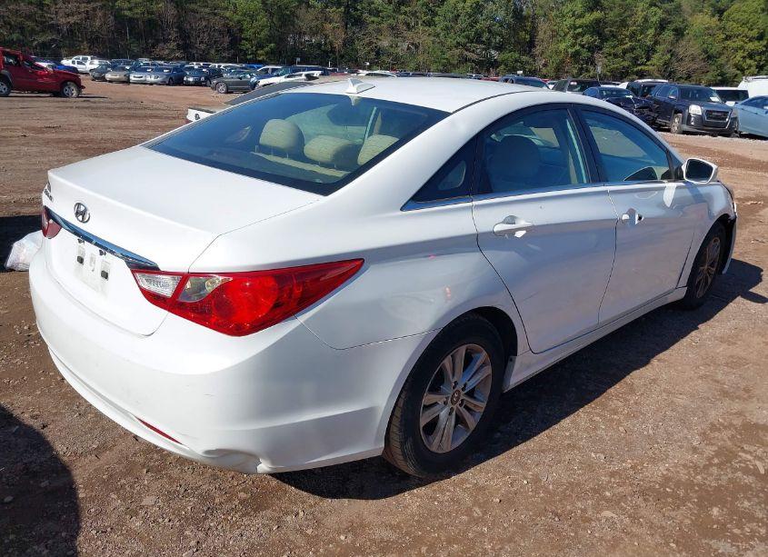 Photo 4 of 2013 Hyundai Sonata GLS (VIN 5NPEB4AC3DH773361)