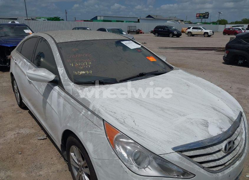 Photo 6 of 2013 Hyundai Sonata GLS (VIN 5NPEB4AC3DH779063)