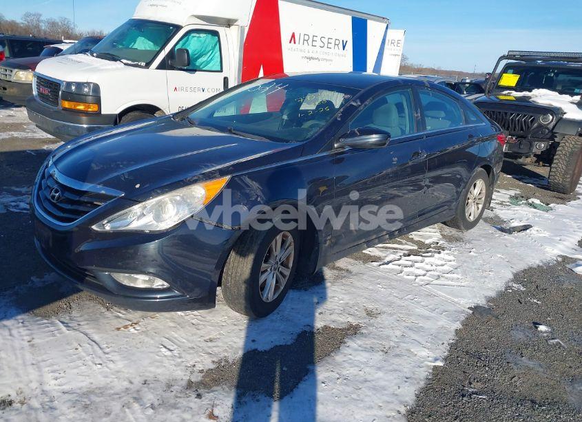 Photo 2 of 2013 Hyundai Sonata GLS (VIN 5NPEB4AC3DH788524)