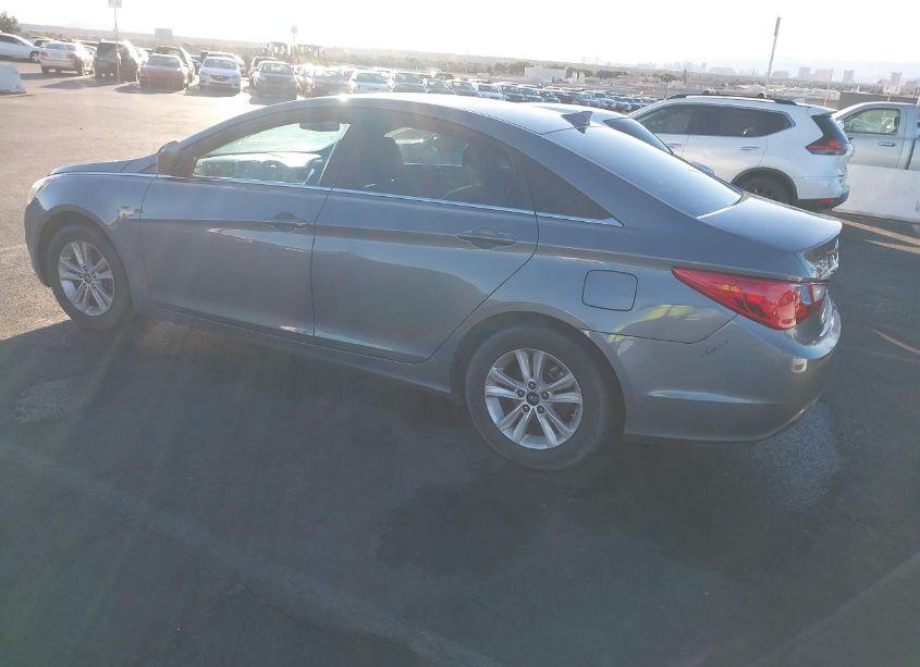Photo 3 of 2013 Hyundai Sonata GLS (VIN 5NPEB4AC3DH789768)