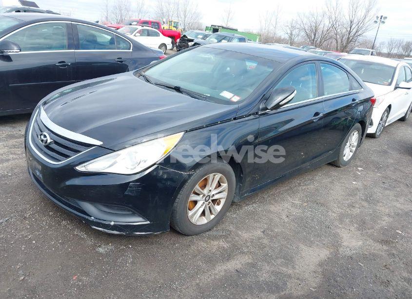 Photo 2 of 2014 Hyundai Sonata GLS (VIN 5NPEB4AC3EH831163)