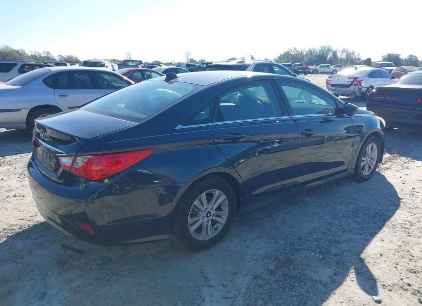 Photo 4 of 2014 Hyundai Sonata GLS (VIN 5NPEB4AC3EH847735)