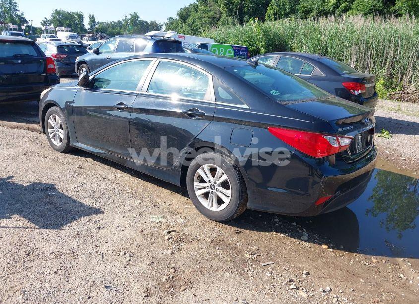 Photo 3 of 2014 Hyundai Sonata GLS (VIN 5NPEB4AC3EH862297)