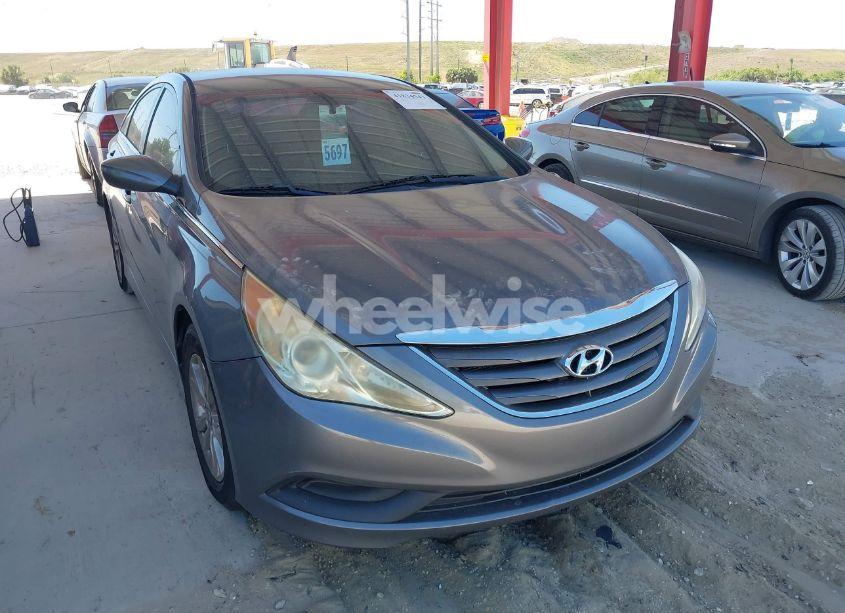 2014 Hyundai Sonata GLS (VIN 5NPEB4AC3EH880167) main photo