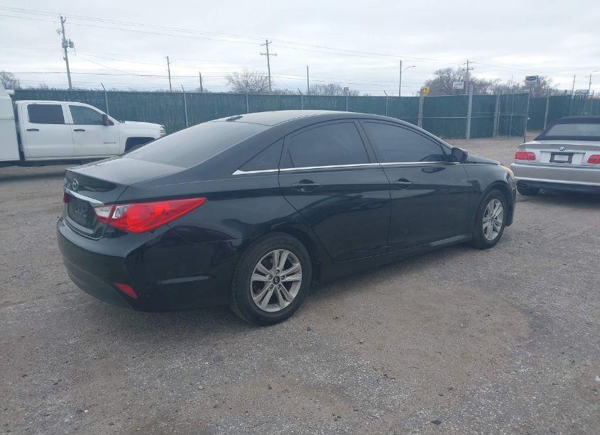 Photo 4 of 2014 Hyundai Sonata GLS (VIN 5NPEB4AC3EH886552)