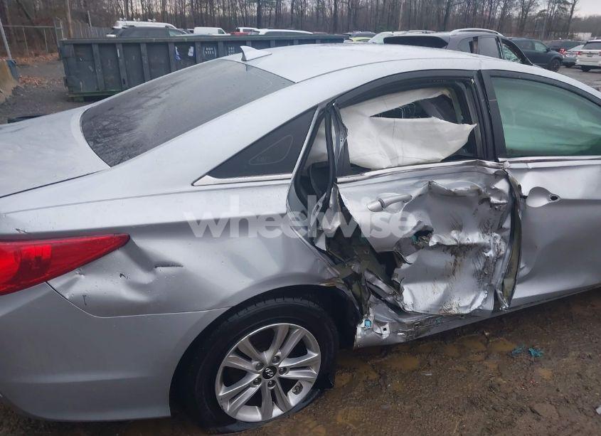 Photo 6 of 2014 Hyundai Sonata GLS (VIN 5NPEB4AC3EH895882)