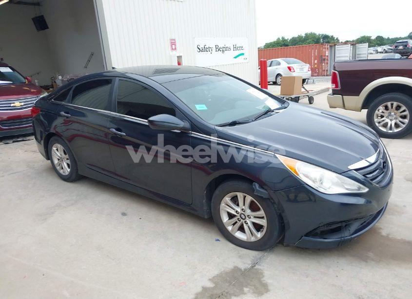 2014 Hyundai Sonata GLS (VIN 5NPEB4AC3EH900501) main photo