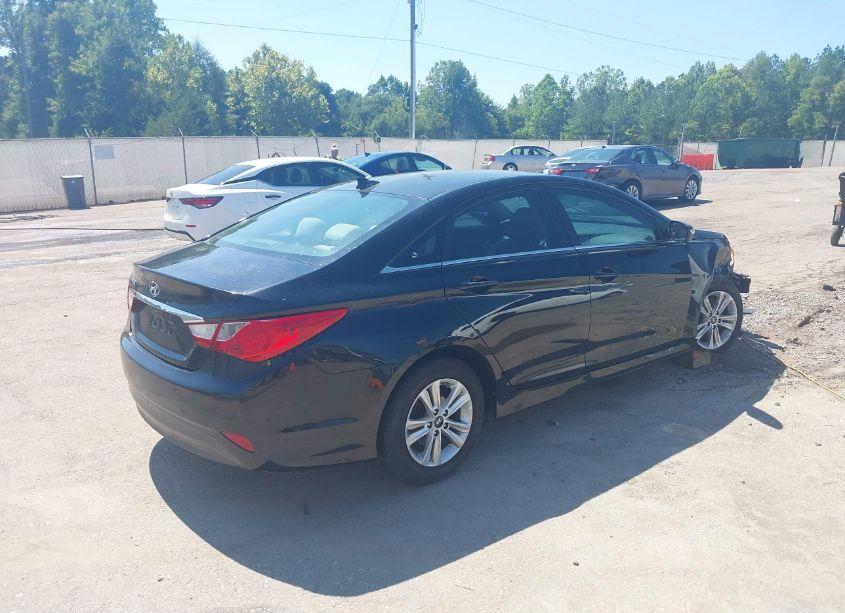 Photo 4 of 2014 Hyundai Sonata GLS (VIN 5NPEB4AC3EH946555)