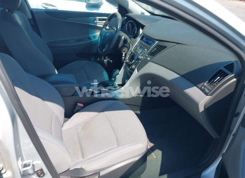 Photo 5 of 2011 Hyundai Sonata GLS (VIN 5NPEB4AC4BH013906)