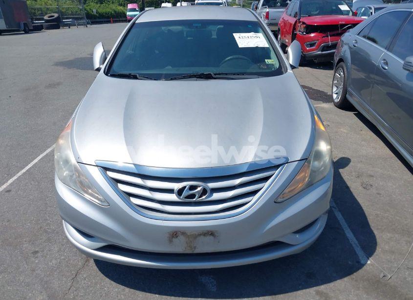 Photo 6 of 2011 Hyundai Sonata GLS (VIN 5NPEB4AC4BH013906)