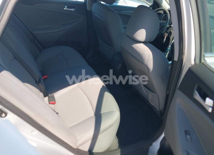 Photo 8 of 2011 Hyundai Sonata GLS (VIN 5NPEB4AC4BH013906)