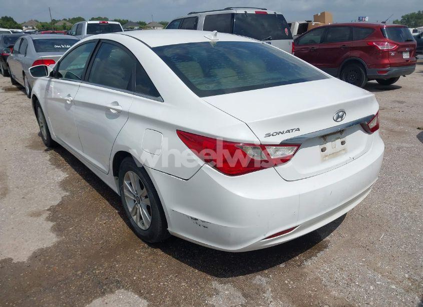 Photo 3 of 2011 Hyundai Sonata GLS (VIN 5NPEB4AC4BH026560)