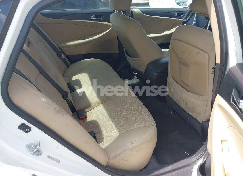 Photo 8 of 2011 Hyundai Sonata GLS (VIN 5NPEB4AC4BH026560)