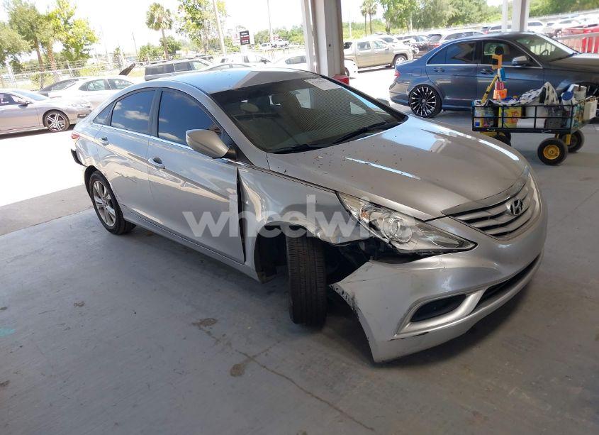2011 Hyundai Sonata GLS (VIN 5NPEB4AC4BH044668) main photo