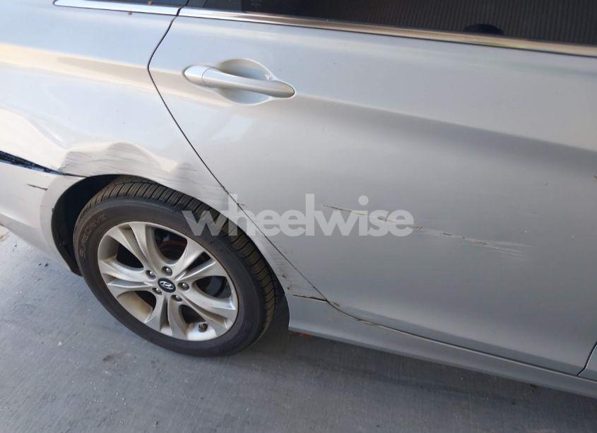 Photo 22 of 2011 Hyundai Sonata GLS (VIN 5NPEB4AC4BH044668)