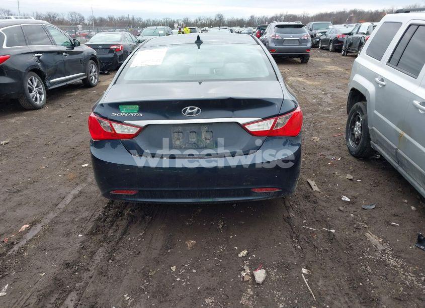 Photo 16 of 2011 Hyundai Sonata GLS (VIN 5NPEB4AC4BH050518)