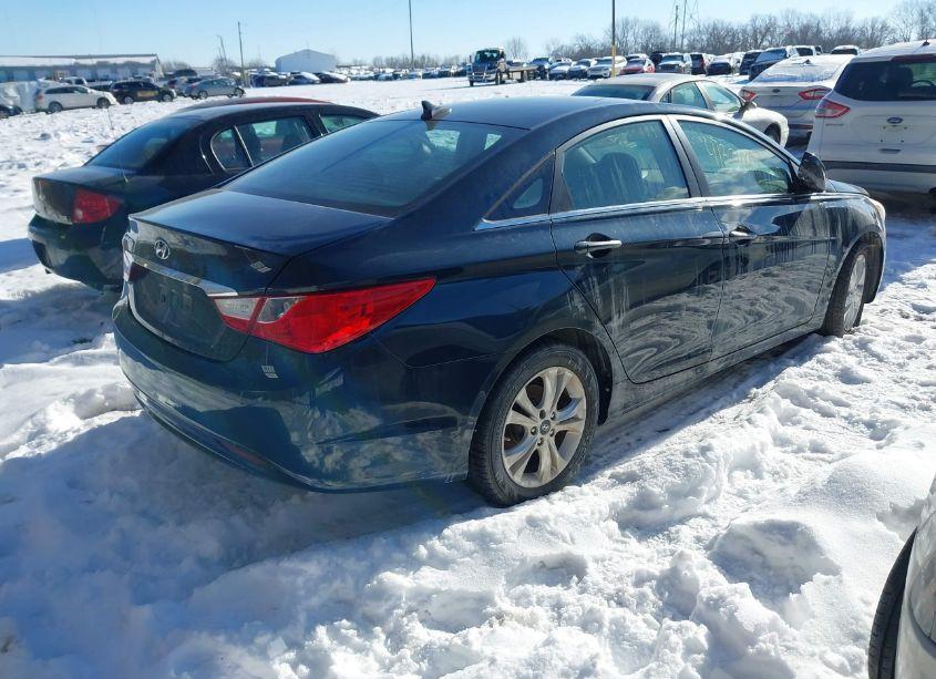 Photo 4 of 2011 Hyundai Sonata GLS (VIN 5NPEB4AC4BH050521)