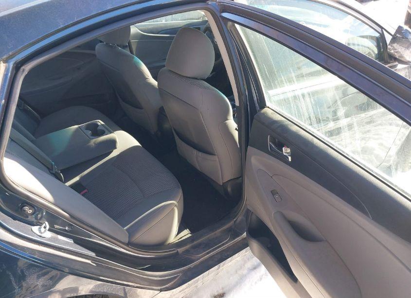 Photo 8 of 2011 Hyundai Sonata GLS (VIN 5NPEB4AC4BH050521)