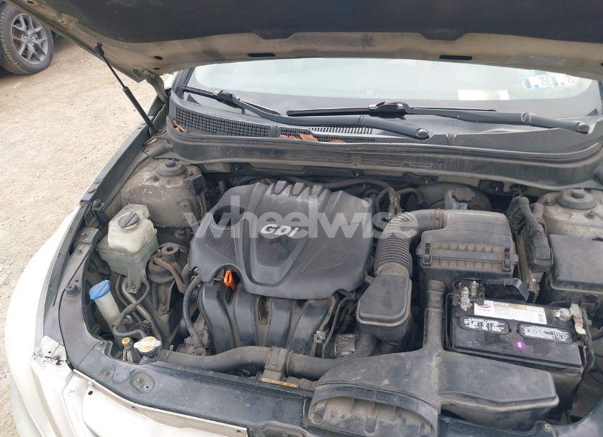 Photo 10 of 2011 Hyundai Sonata GLS (VIN 5NPEB4AC4BH060546)