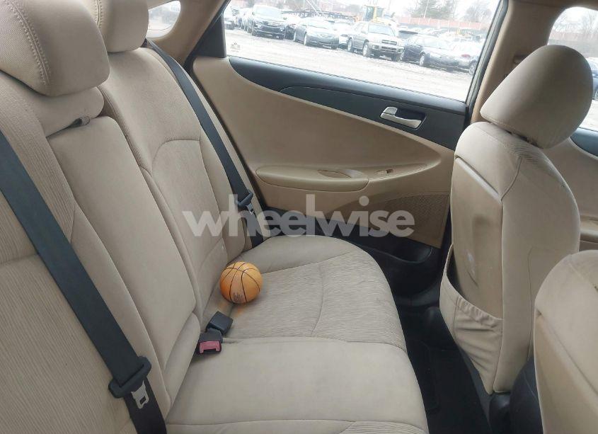 Photo 8 of 2011 Hyundai Sonata GLS (VIN 5NPEB4AC4BH060546)