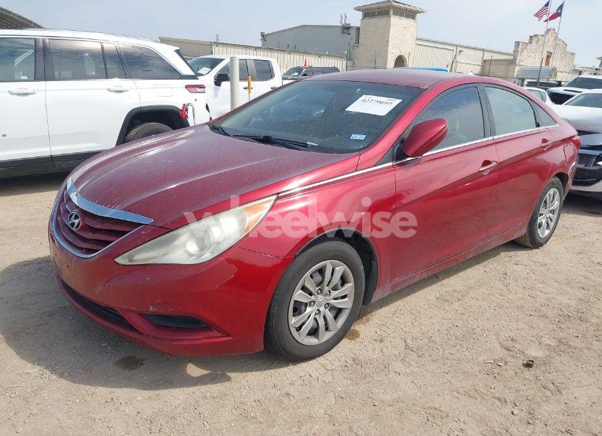 Photo 2 of 2011 Hyundai Sonata GLS (VIN 5NPEB4AC4BH066377)