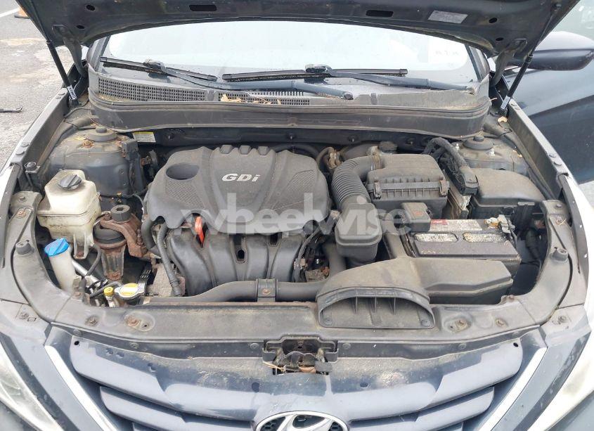 Photo 10 of 2011 Hyundai Sonata GLS (VIN 5NPEB4AC4BH095104)