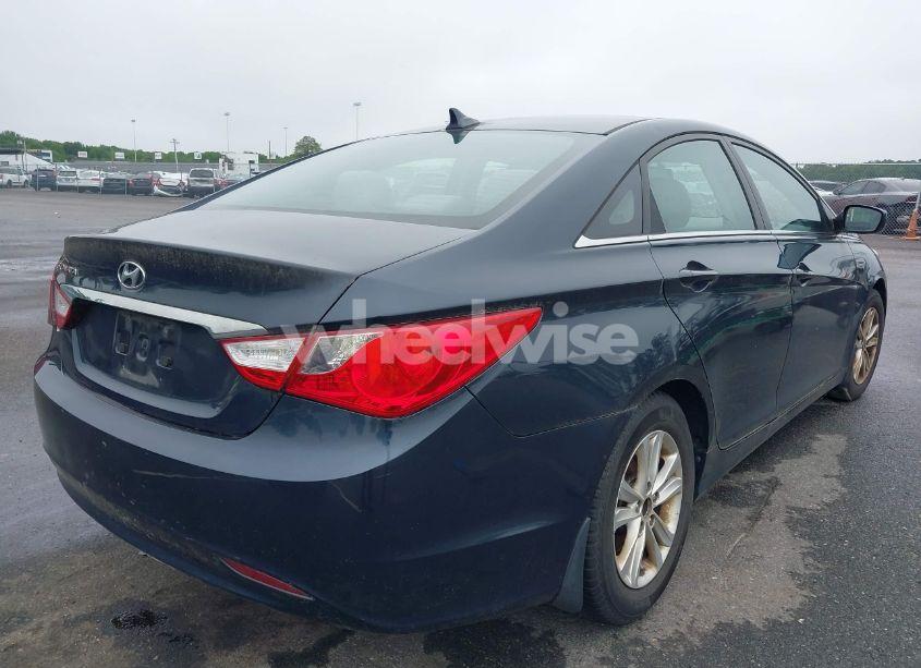 Photo 4 of 2011 Hyundai Sonata GLS (VIN 5NPEB4AC4BH095104)