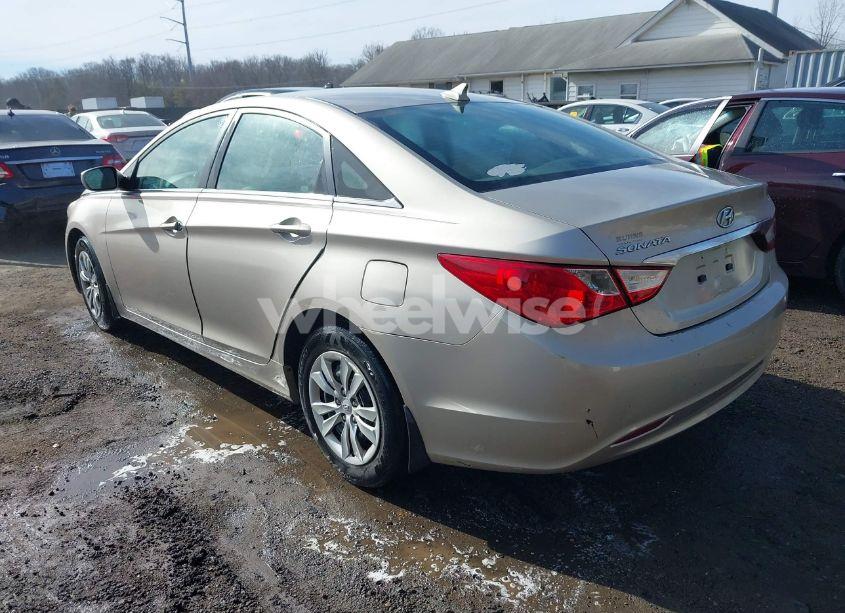 Photo 3 of 2011 Hyundai Sonata GLS (VIN 5NPEB4AC4BH106859)