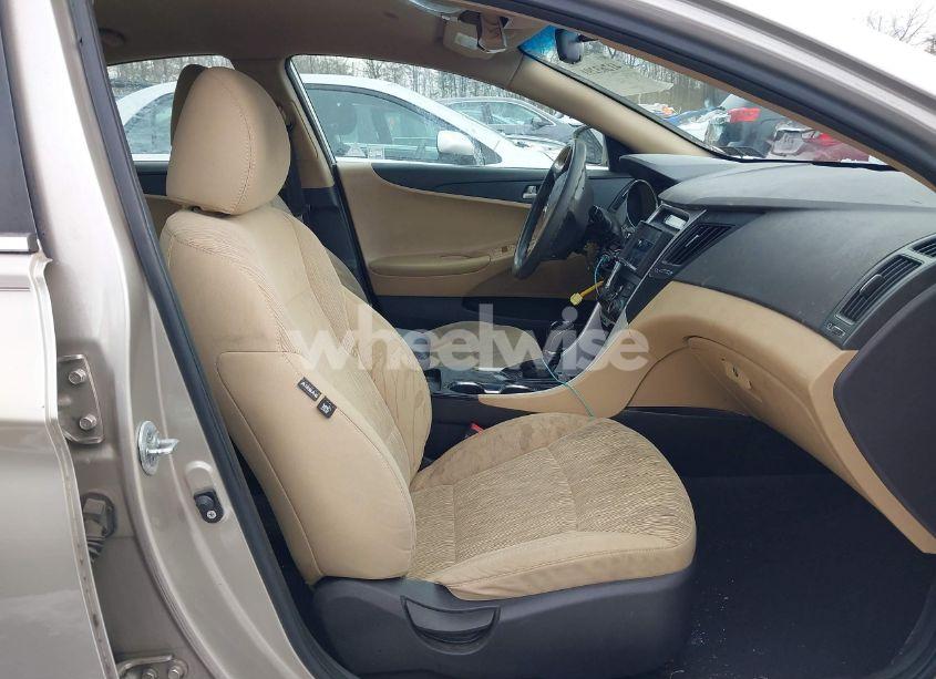 Photo 5 of 2011 Hyundai Sonata GLS (VIN 5NPEB4AC4BH106859)