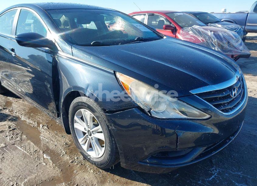Photo 6 of 2011 Hyundai Sonata GLS (VIN 5NPEB4AC4BH111785)