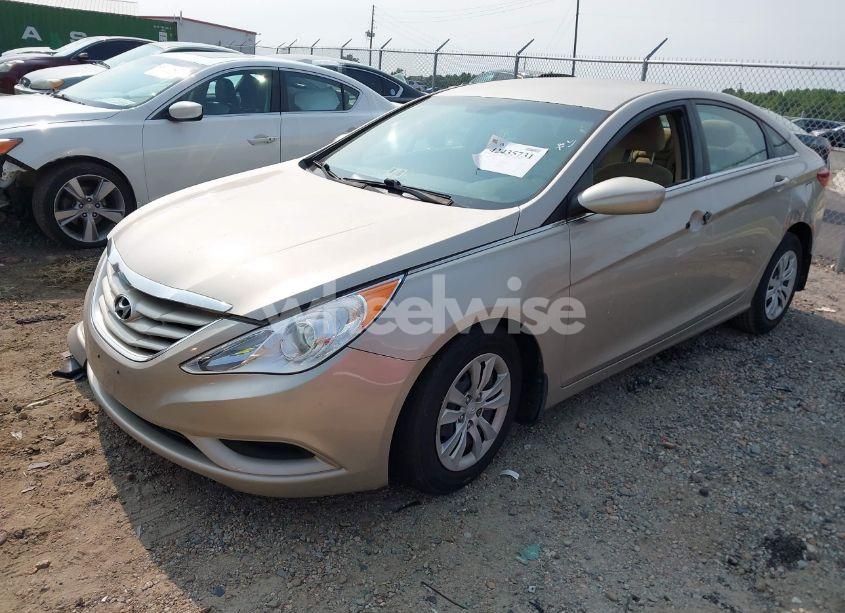 Photo 2 of 2011 Hyundai Sonata GLS (VIN 5NPEB4AC4BH112242)