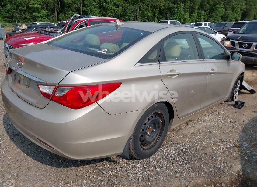 Photo 4 of 2011 Hyundai Sonata GLS (VIN 5NPEB4AC4BH112242)