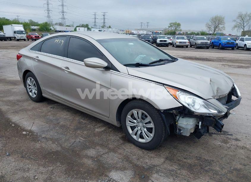 2011 Hyundai Sonata GLS (VIN 5NPEB4AC4BH113715) main photo