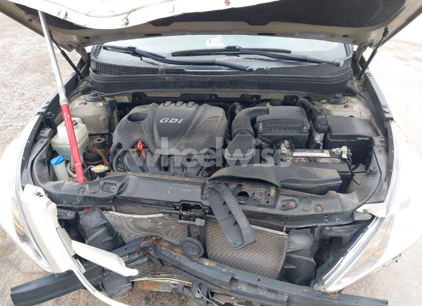 Photo 10 of 2011 Hyundai Sonata GLS (VIN 5NPEB4AC4BH113715)