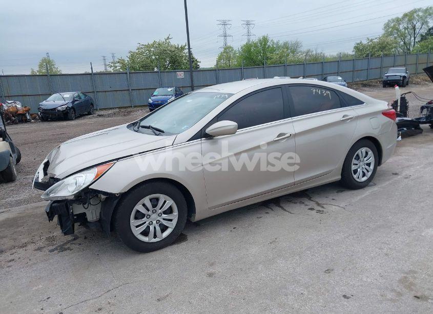 Photo 2 of 2011 Hyundai Sonata GLS (VIN 5NPEB4AC4BH113715)