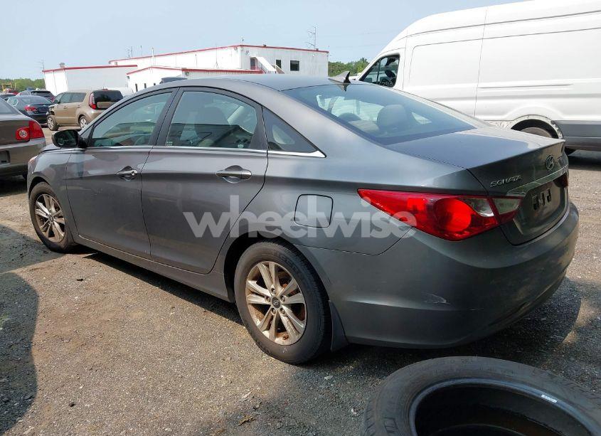 Photo 3 of 2011 Hyundai Sonata GLS (VIN 5NPEB4AC4BH117067)