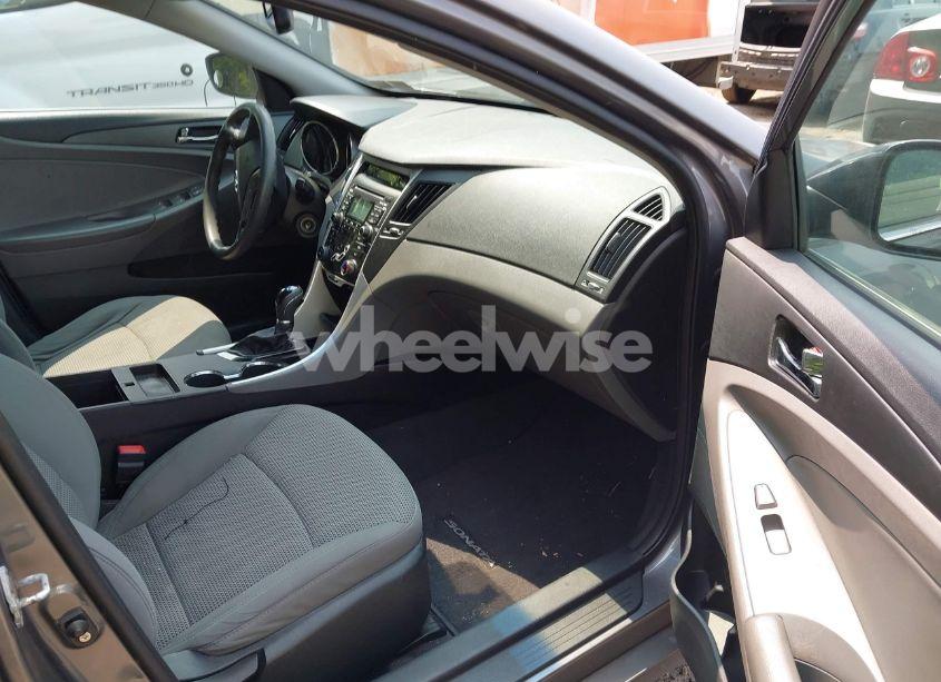 Photo 5 of 2011 Hyundai Sonata GLS (VIN 5NPEB4AC4BH117067)