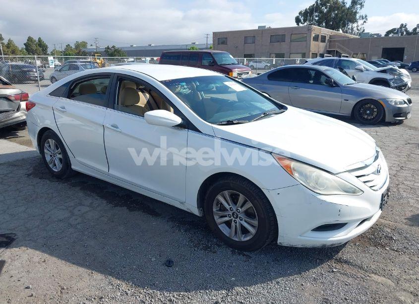 2011 Hyundai Sonata GLS (VIN 5NPEB4AC4BH150781) main photo