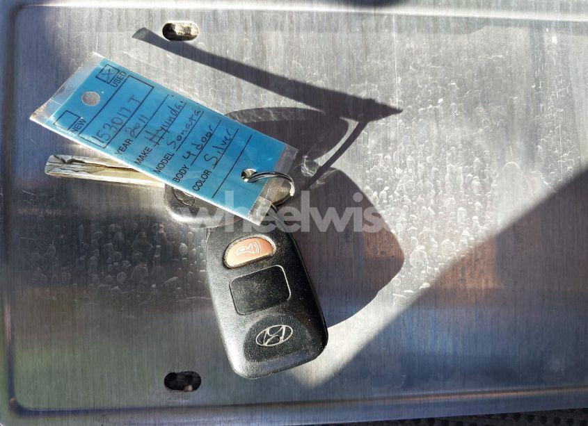 Photo 11 of 2011 Hyundai Sonata GLS (VIN 5NPEB4AC4BH153017)