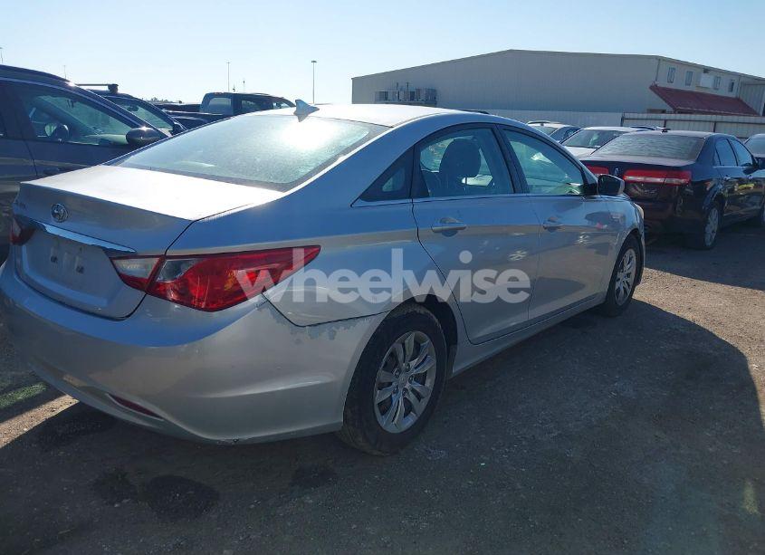 Photo 4 of 2011 Hyundai Sonata GLS (VIN 5NPEB4AC4BH153017)