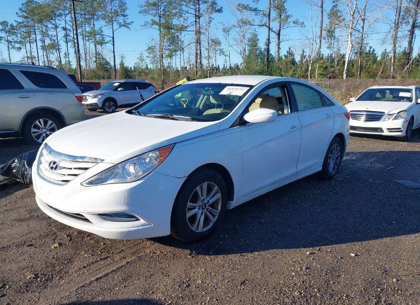 Photo 2 of 2011 Hyundai Sonata GLS (VIN 5NPEB4AC4BH169427)