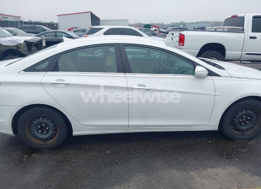 Photo 13 of 2011 Hyundai Sonata GLS (VIN 5NPEB4AC4BH170741)