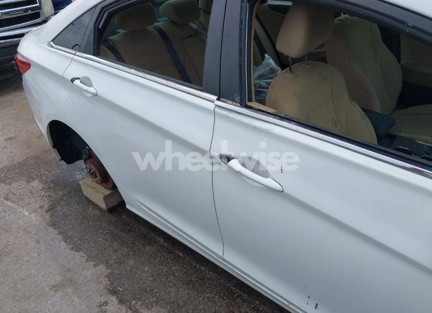 Photo 6 of 2011 Hyundai Sonata GLS (VIN 5NPEB4AC4BH209666)