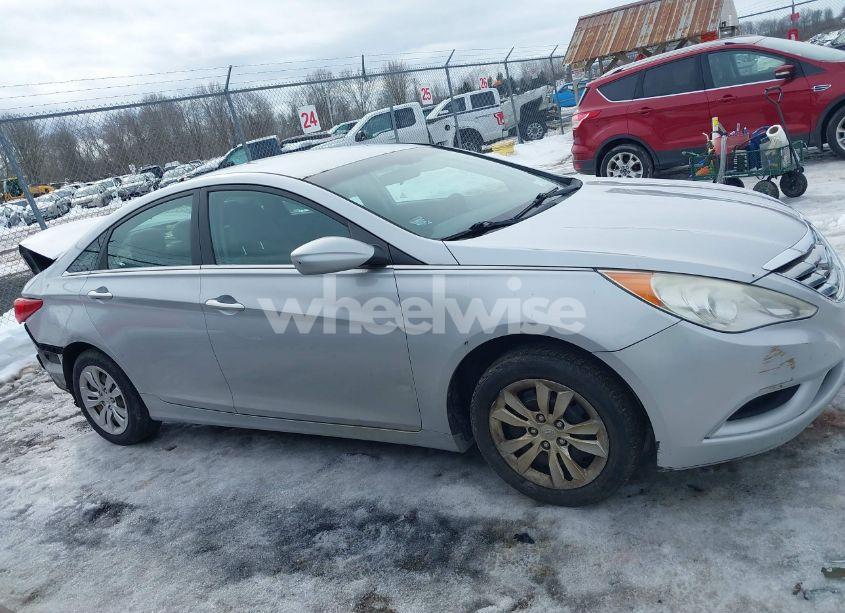 Photo 13 of 2011 Hyundai Sonata GLS (VIN 5NPEB4AC4BH224443)
