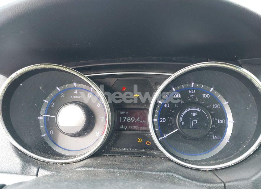 Photo 7 of 2011 Hyundai Sonata GLS (VIN 5NPEB4AC4BH224443)