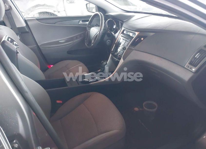 Photo 5 of 2011 Hyundai Sonata GLS (VIN 5NPEB4AC4BH240609)