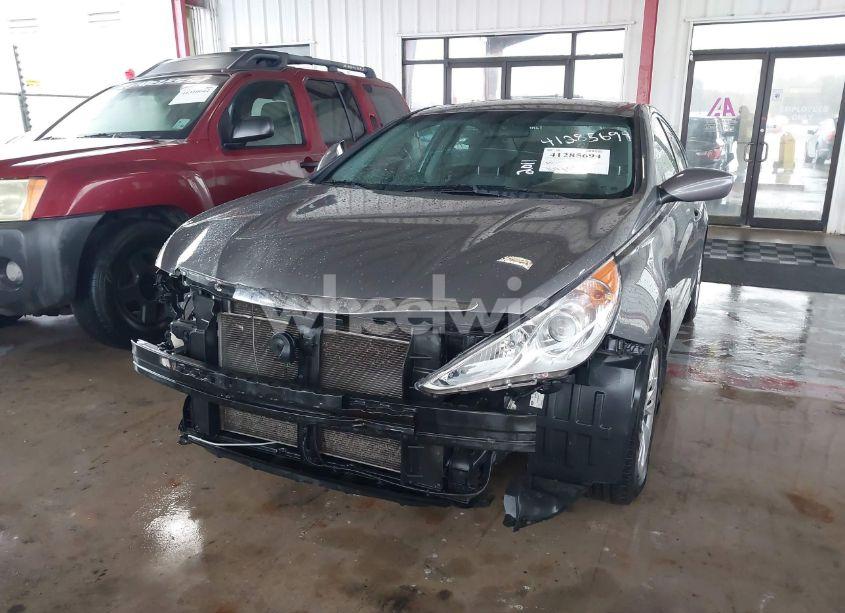 Photo 6 of 2011 Hyundai Sonata GLS (VIN 5NPEB4AC4BH240609)