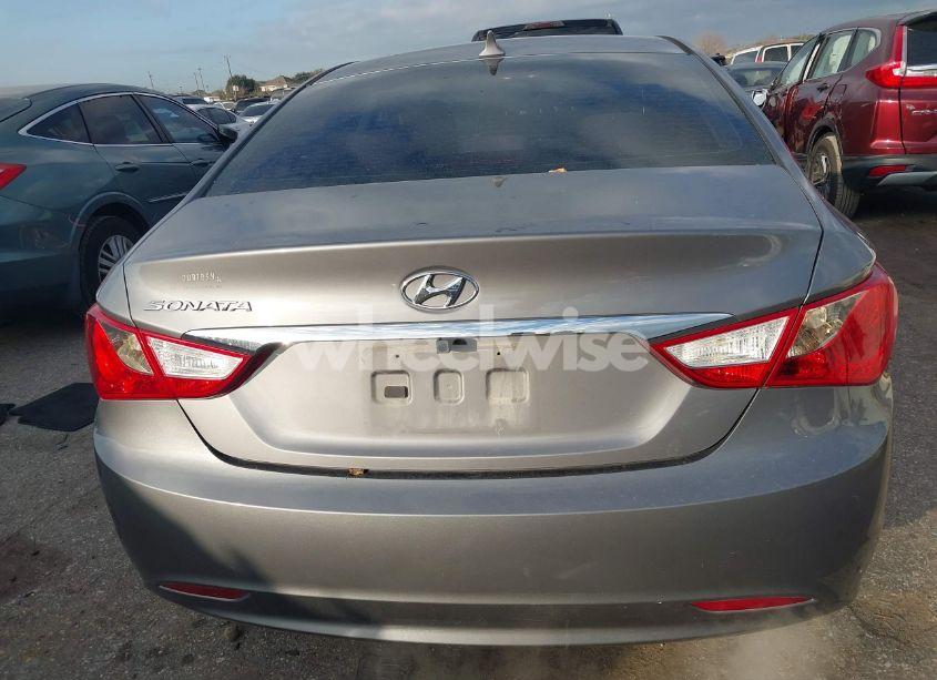 Photo 16 of 2011 Hyundai Sonata GLS (VIN 5NPEB4AC4BH244272)