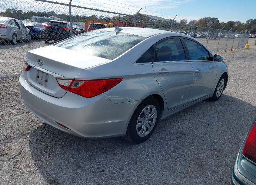 Photo 4 of 2011 Hyundai Sonata GLS (VIN 5NPEB4AC4BH271133)