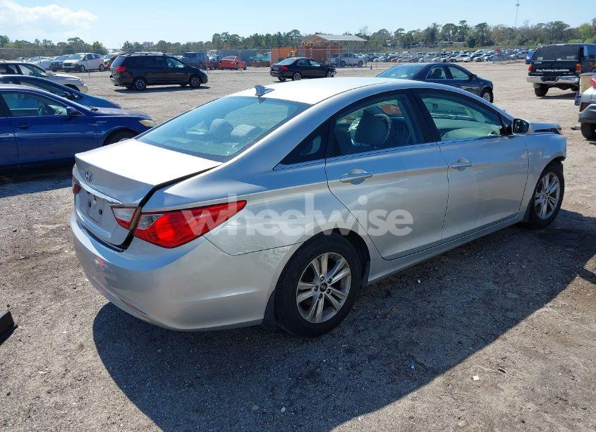 Photo 4 of 2011 Hyundai Sonata GLS (VIN 5NPEB4AC4BH277501)